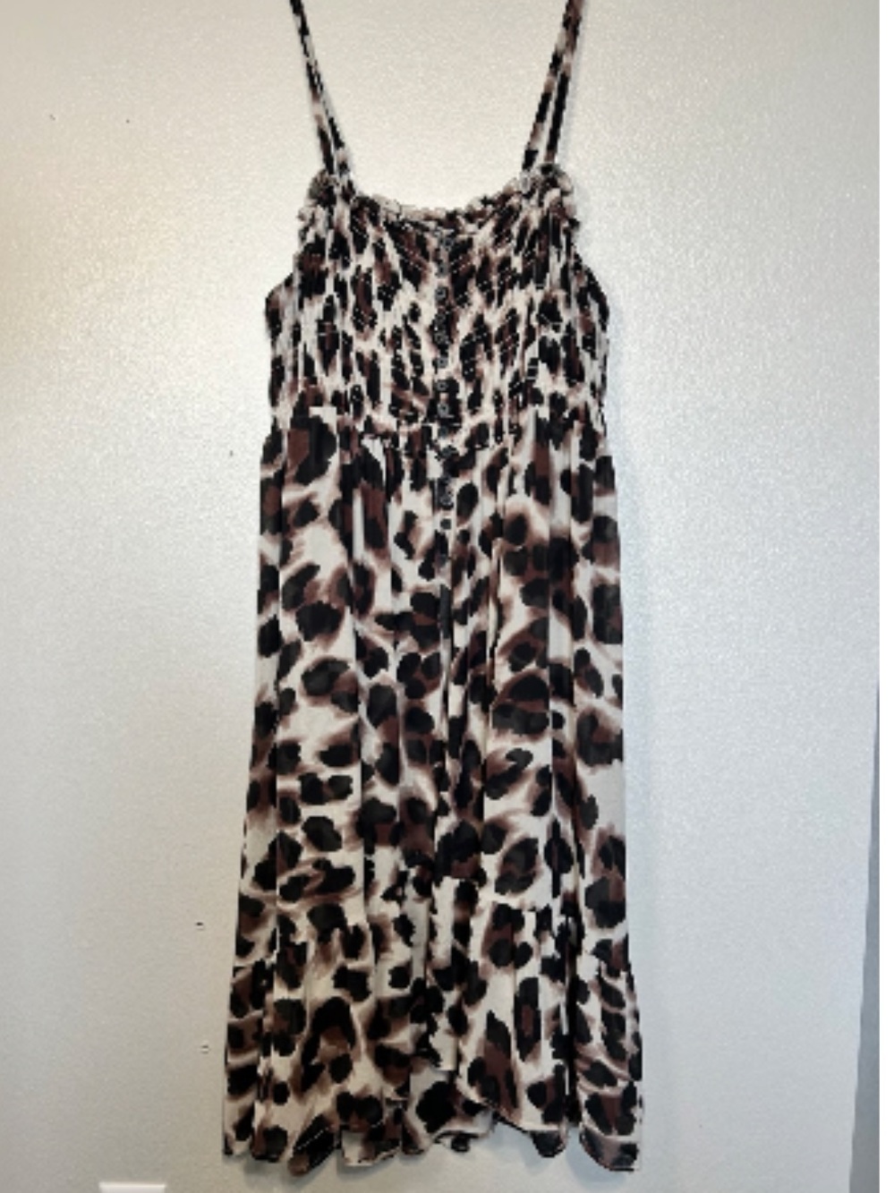 Torrid chiffon button up sleeveless Cheetah Print tunic Size 1X